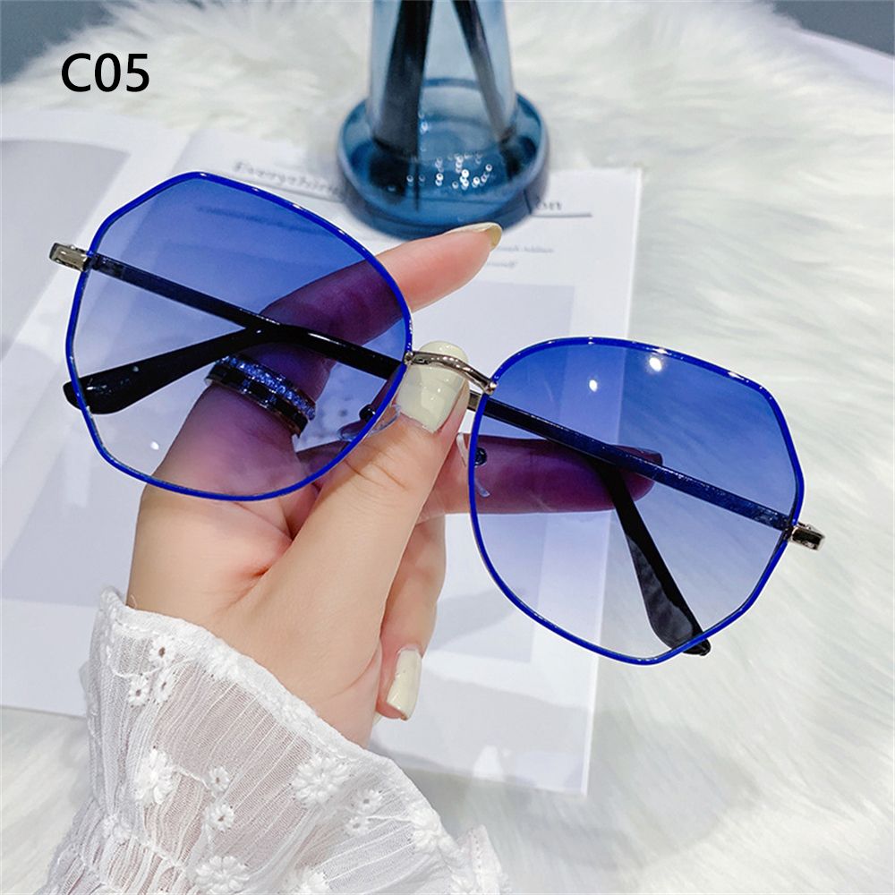 New Fashion Women Sunglasses Luxury Brand Designer Ladies Sun Glasses Vintage Shades UV400 Sunglasses Summer Eyewear