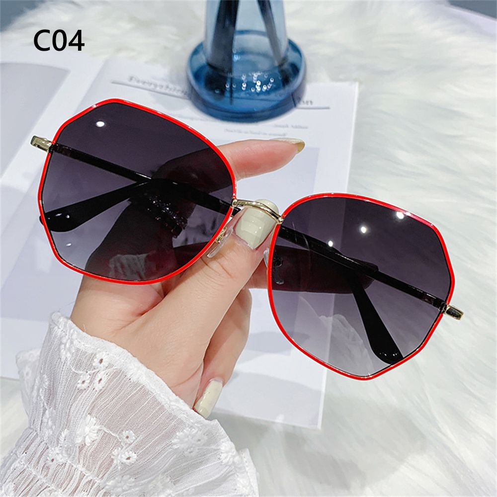 New Fashion Women Sunglasses Luxury Brand Designer Ladies Sun Glasses Vintage Shades UV400 Sunglasses Summer Eyewear